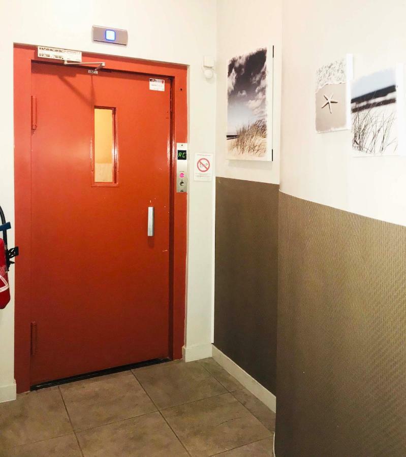 Hotel Le Bretagne Saint-Nazaire  Exterior photo