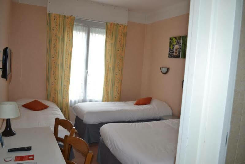 Hotel Le Bretagne Saint-Nazaire  Exterior photo